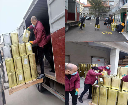 凝心聚力、共渡難關(guān)